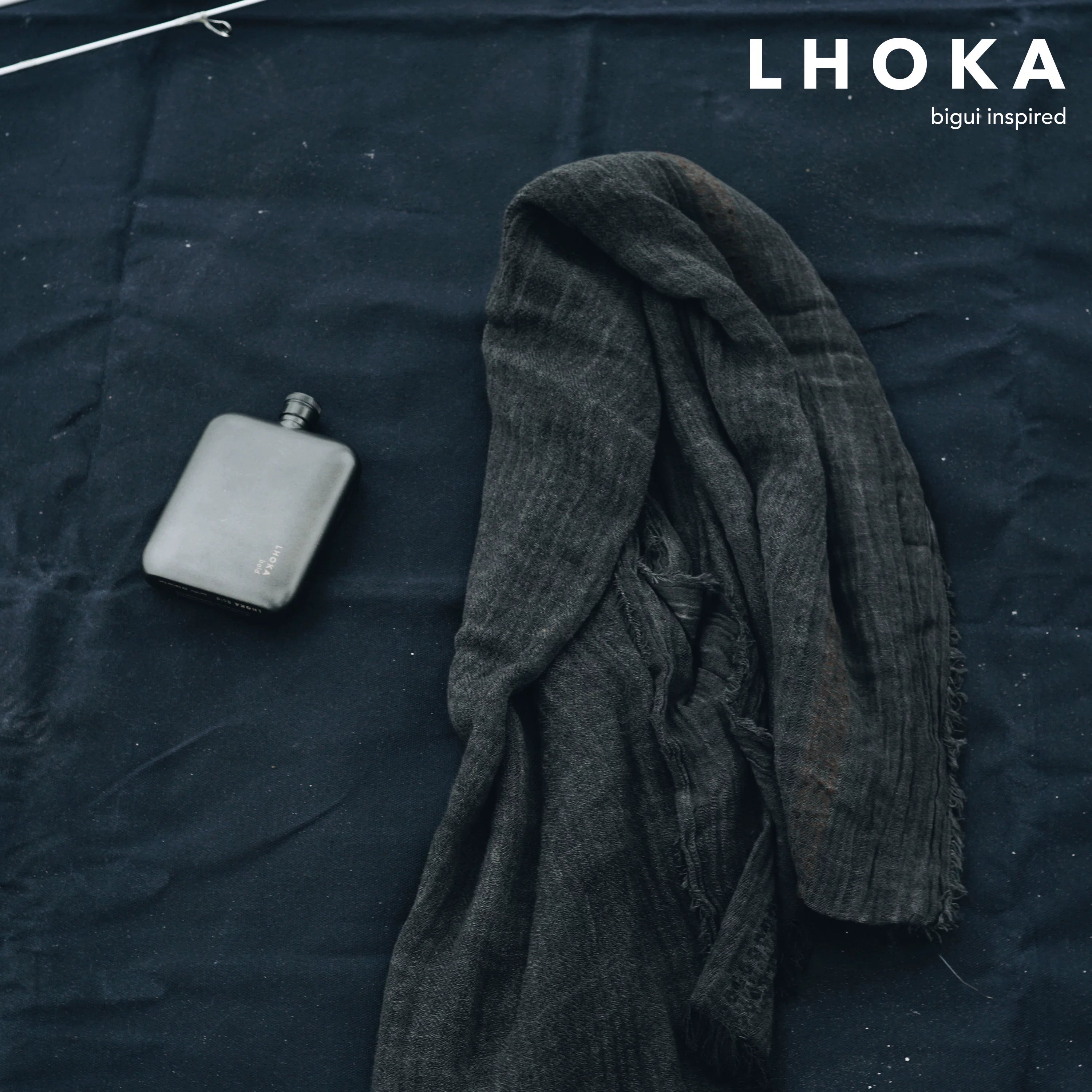 Pebble 055 Hip Flask - product detail view 2