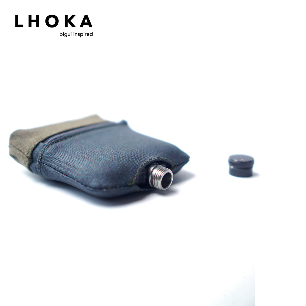 Bold Canvas Hip Flask Set - product detail view 5