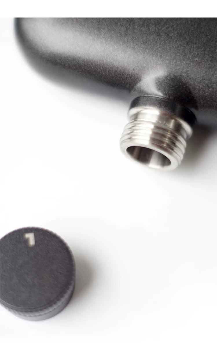 Pebble 055 Hip Flask - product detail view 3