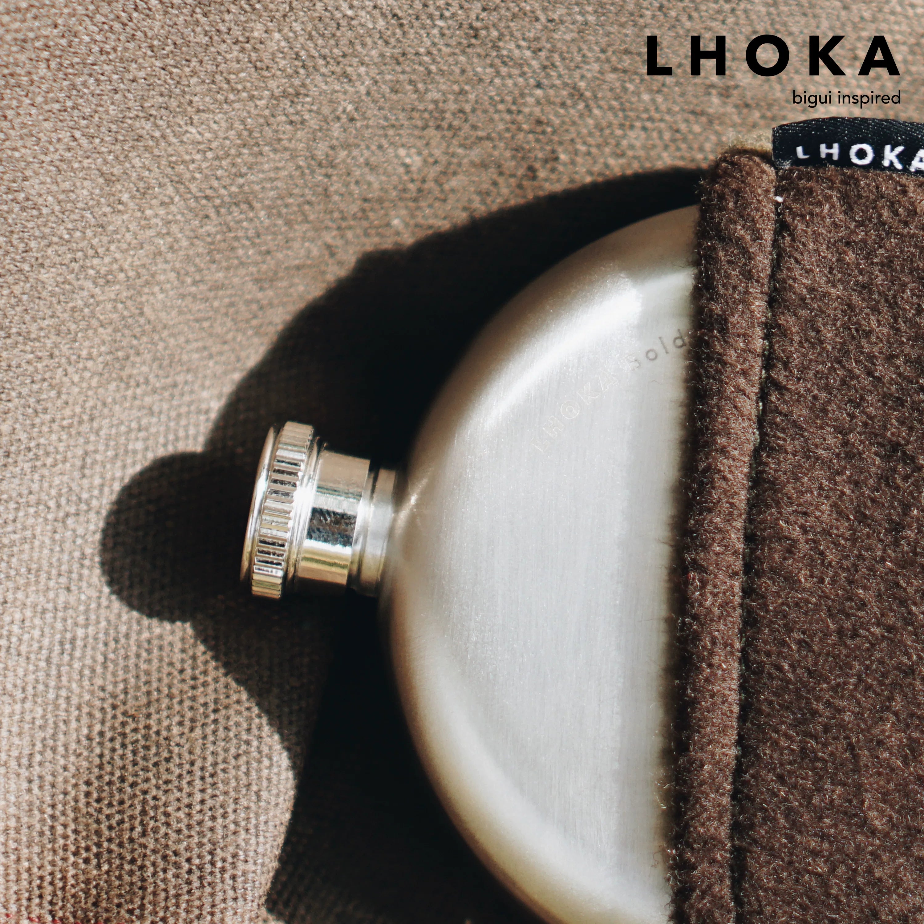 Pebble Round Flask Set - product detail view 4